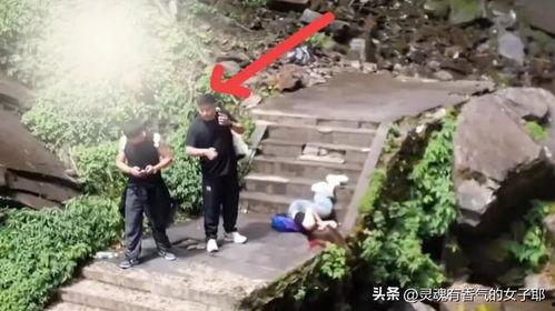 四川瓦屋山被砸女孩吃瓜网,吃瓜群众热议网络舆论场