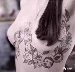 纹身女生网红吃瓜图片